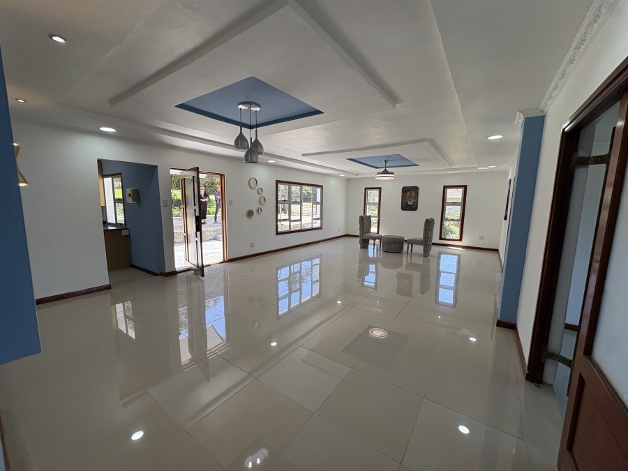 5 Bedroom Property for Sale in Cintsa East Eastern Cape